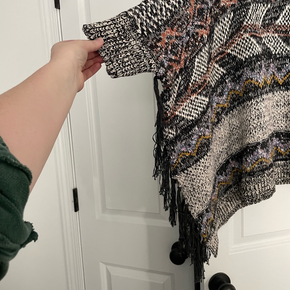 Anthropologie Pilcro Magda Knit Poncho - Picture 4 of 8
